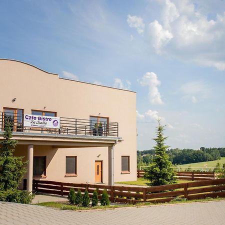 Lascalla Pensjonat Myszewko Buitenkant foto